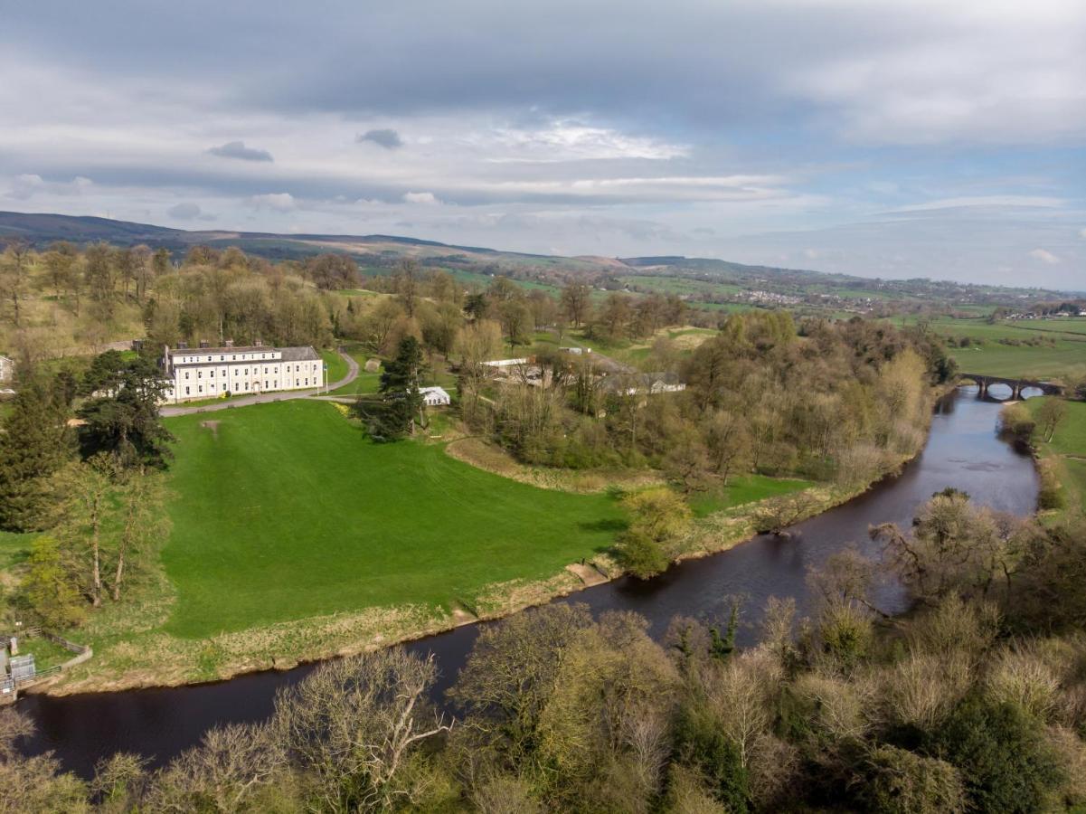 Waddow Hall Hotel Clitheroe Exterior photo